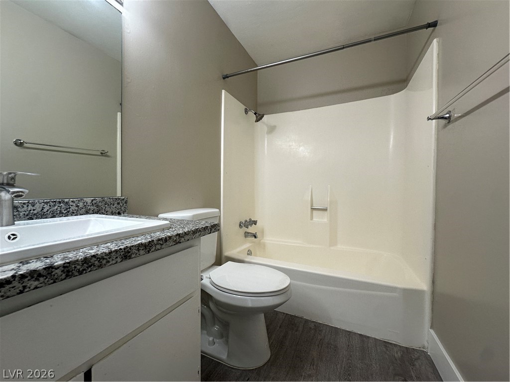1467 Hialeah Drive D Property Photo 13