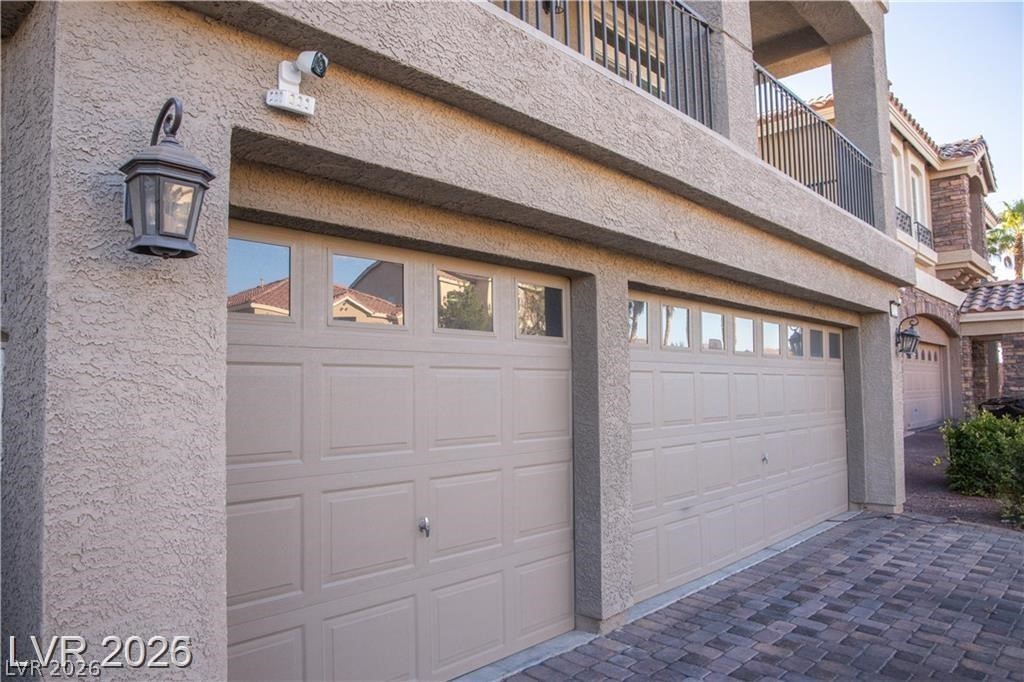 8525 Silver Coast Street Property Photo 2