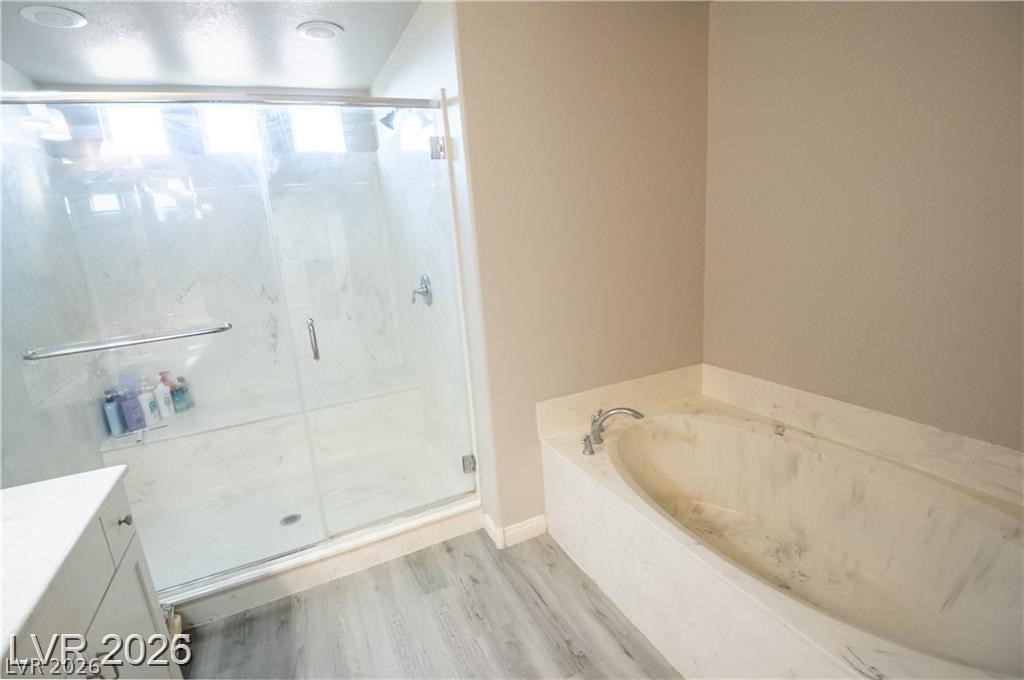 8525 Silver Coast Street Property Photo 15