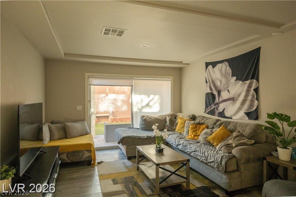 8525 Silver Coast Street Property Photo 26