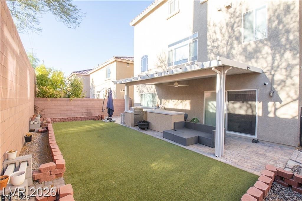 8525 Silver Coast Street Property Photo 31