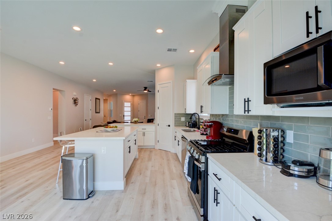 5534 Stormy Night Court Property Photo 4