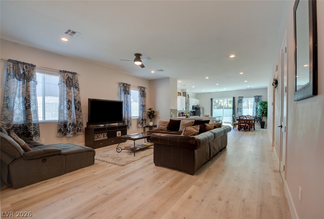 5534 Stormy Night Court Property Photo 11