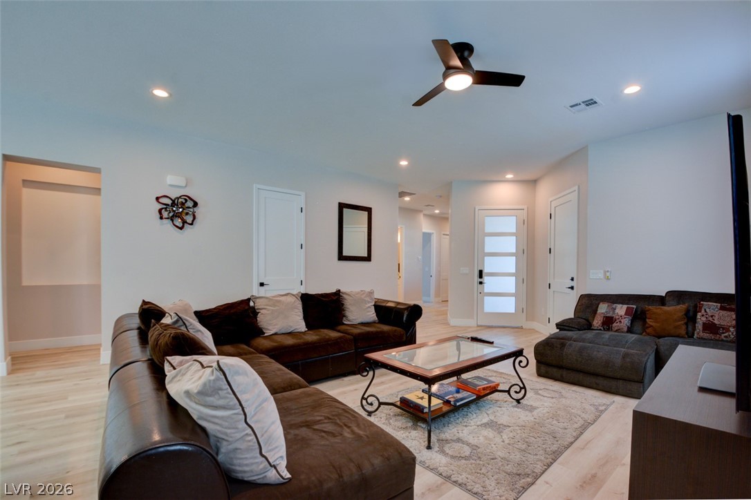 5534 Stormy Night Court Property Photo 12