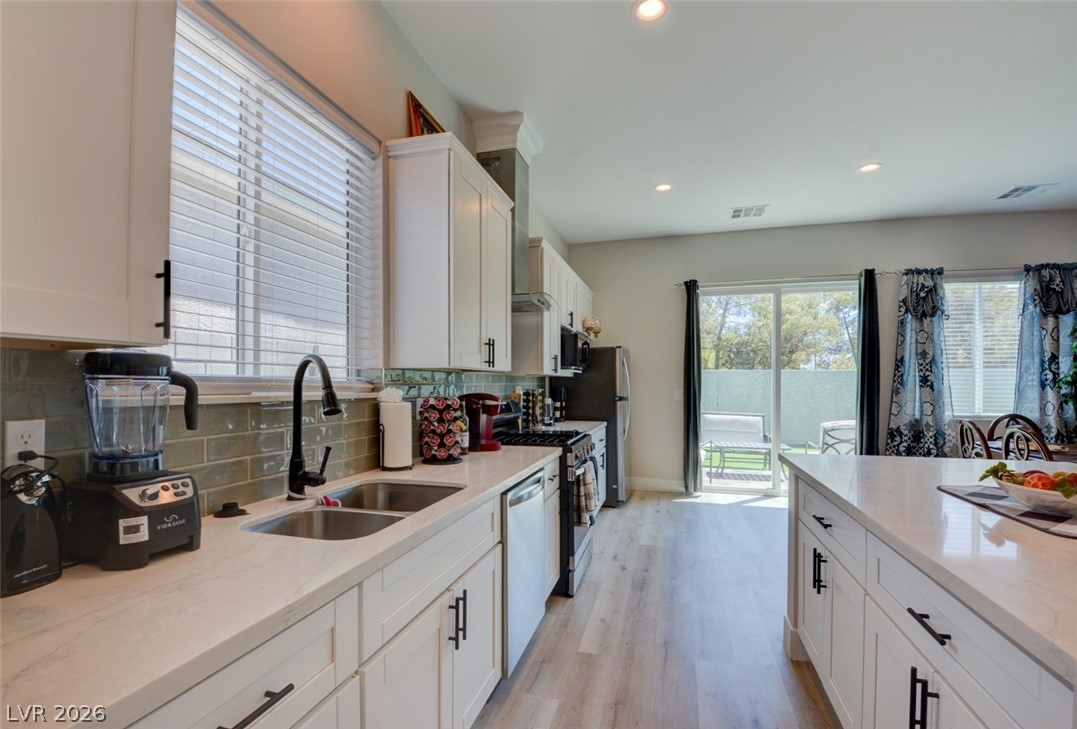 5534 Stormy Night Court Property Photo 13