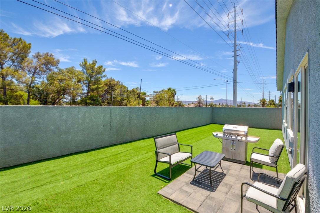 5534 Stormy Night Court Property Photo 44
