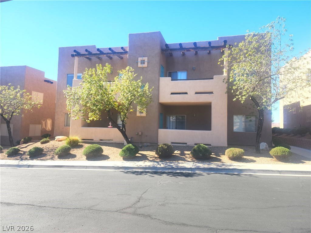 465 Turtleback Road B Property Photo 1