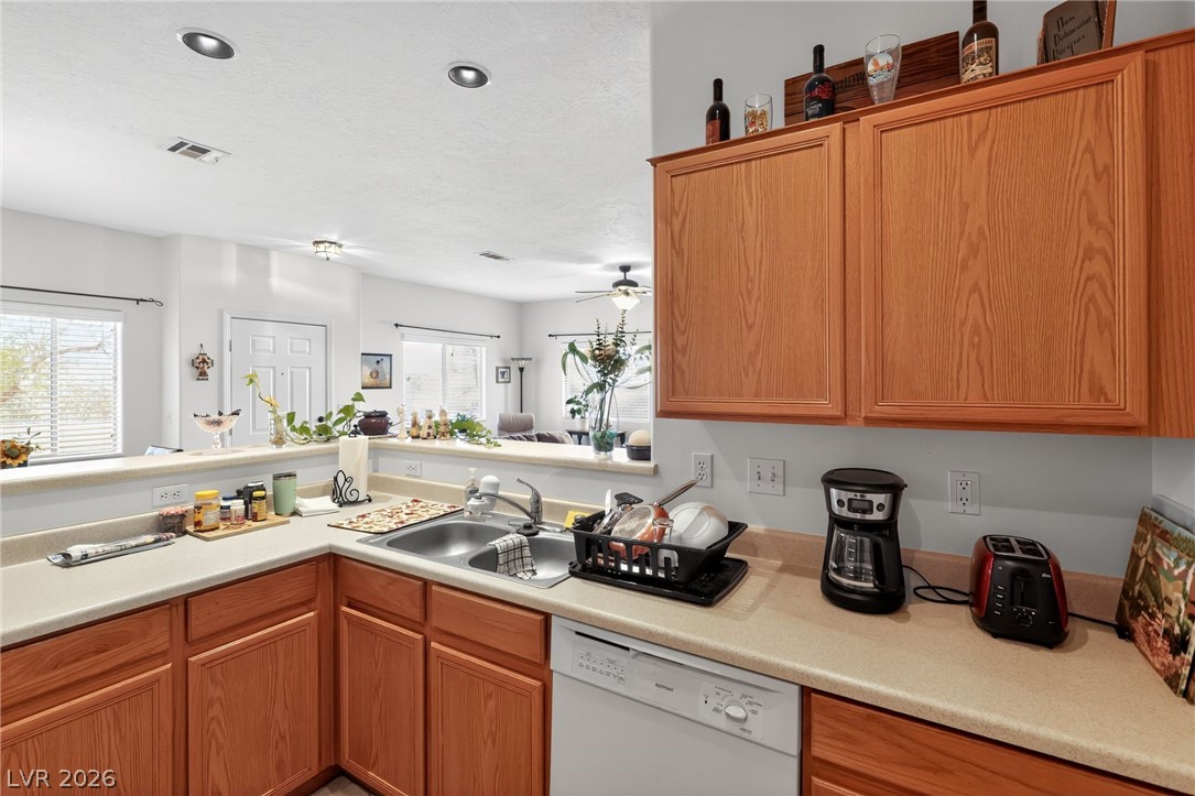 465 Turtleback Road B Property Photo 15