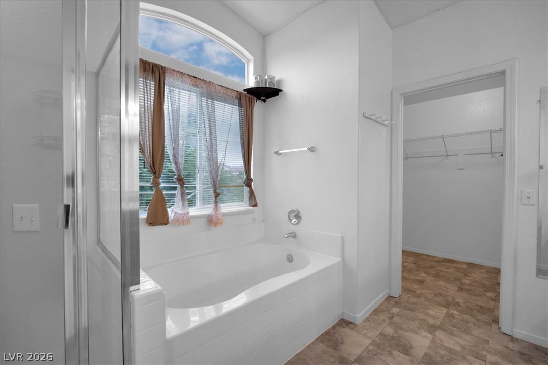 8908 Meisenheimer Avenue Property Photo 15