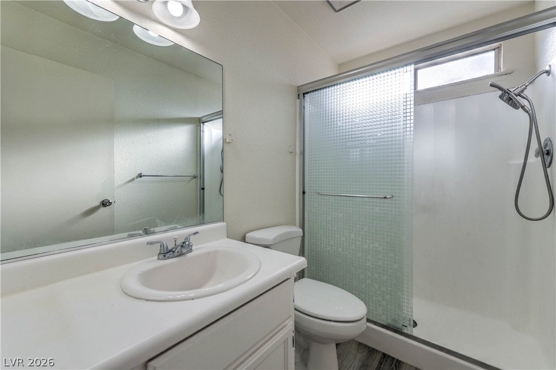 581 Carleton Drive Property Photo 16