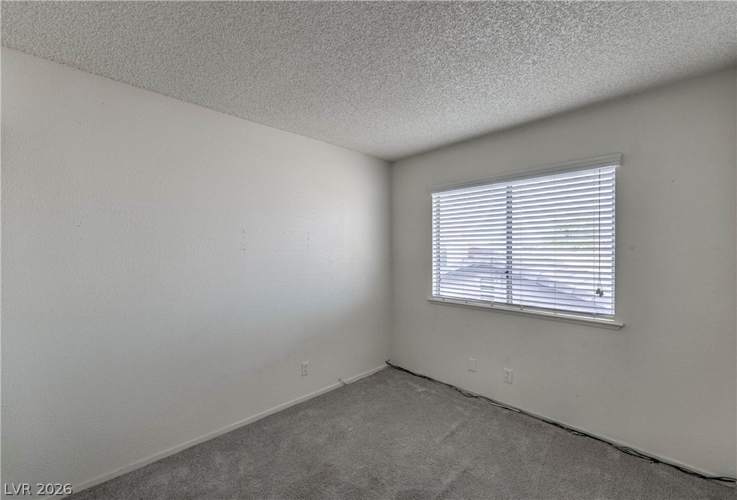 581 Carleton Drive Property Photo 17