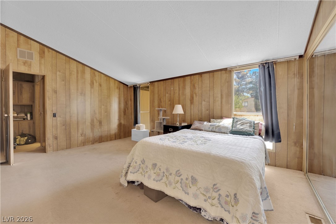 601 West Street Property Photo 16