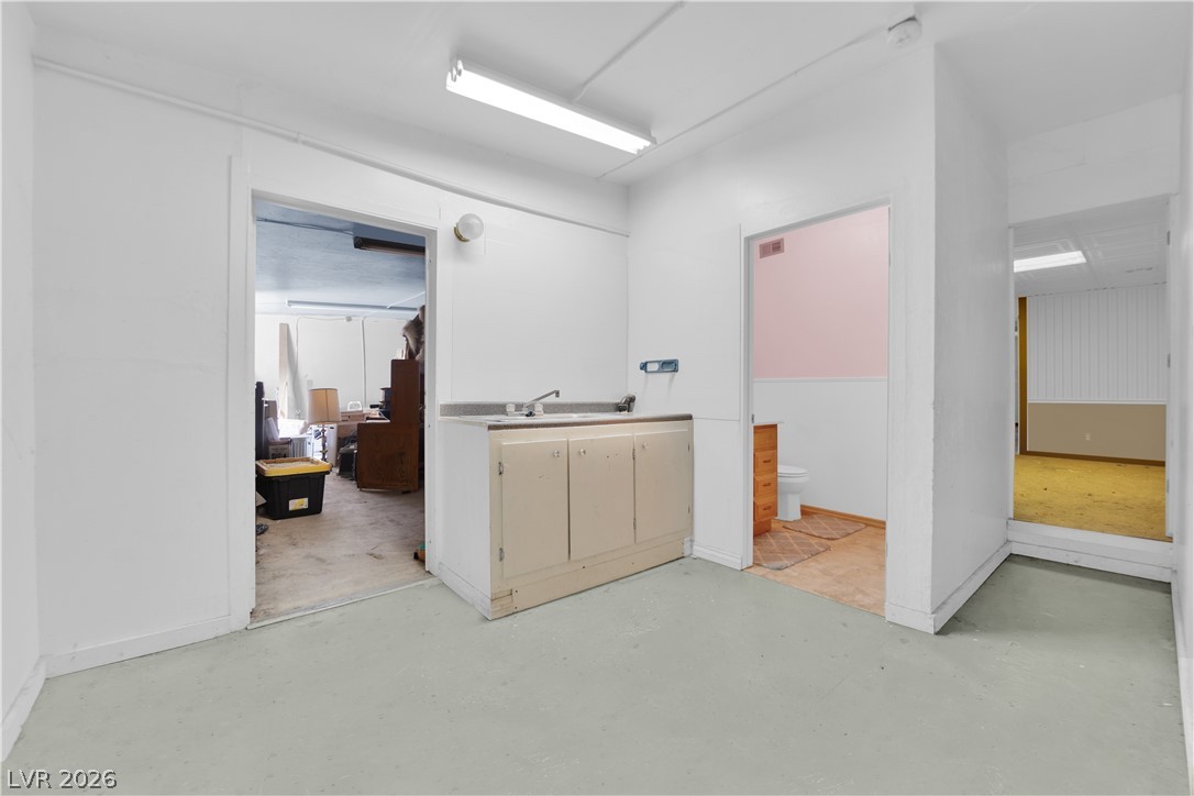 601 West Street Property Photo 42