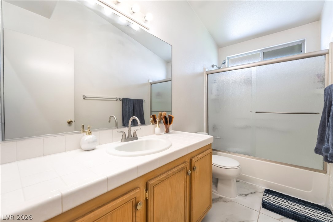 3504 Judah Way Property Photo 28