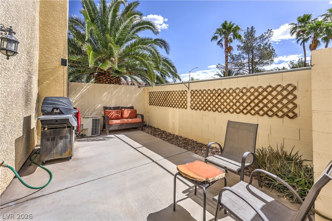 8433 Wandering Sun Avenue Property Photo 5