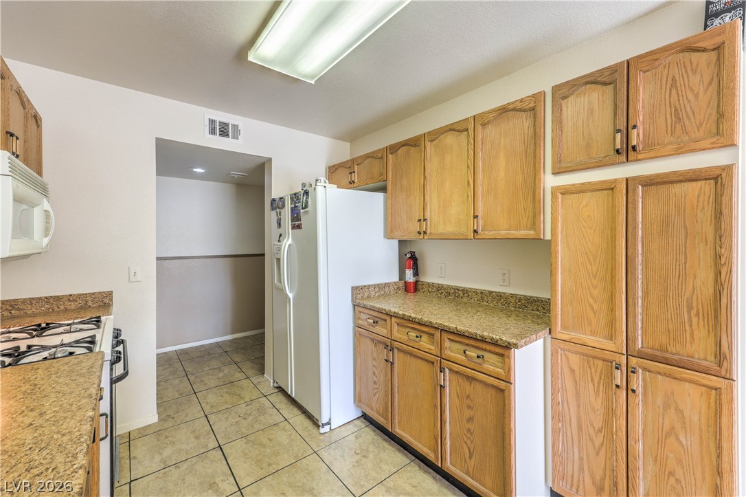 8433 Wandering Sun Avenue Property Photo 19
