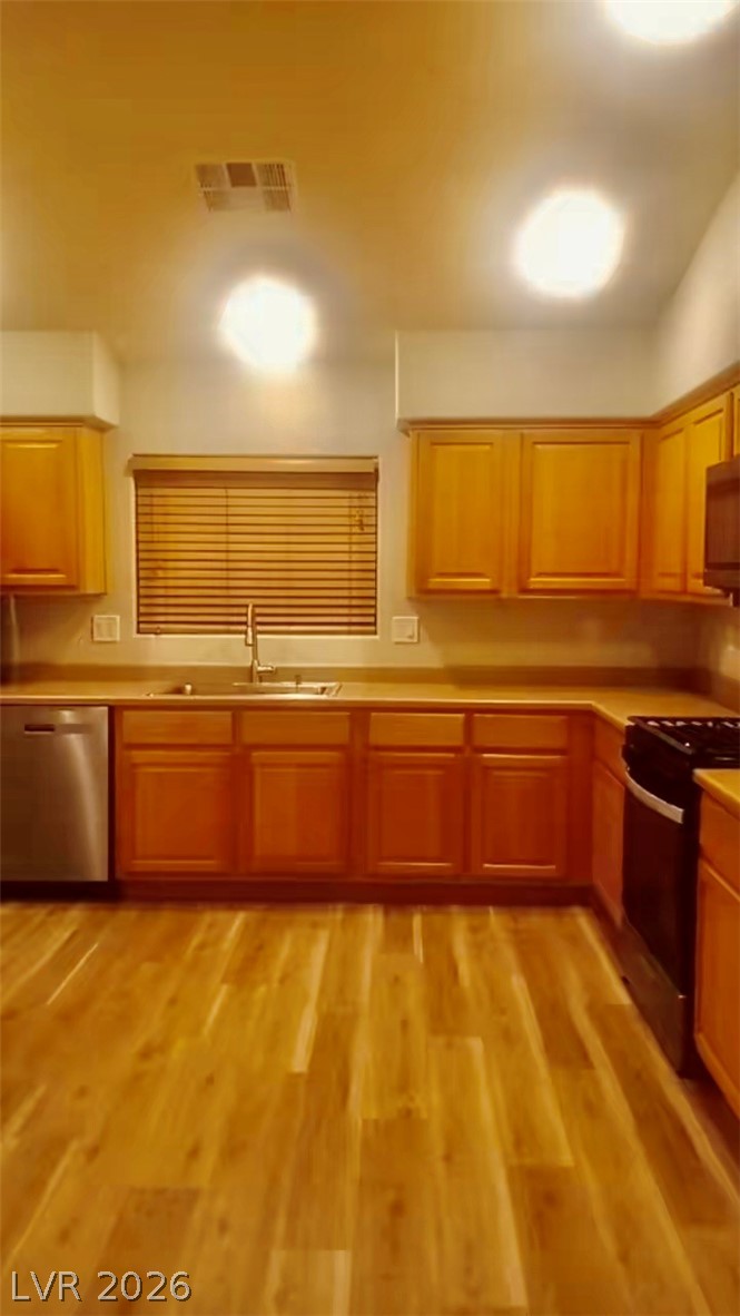 10363 Madagascar Palm Street Property Photo 8