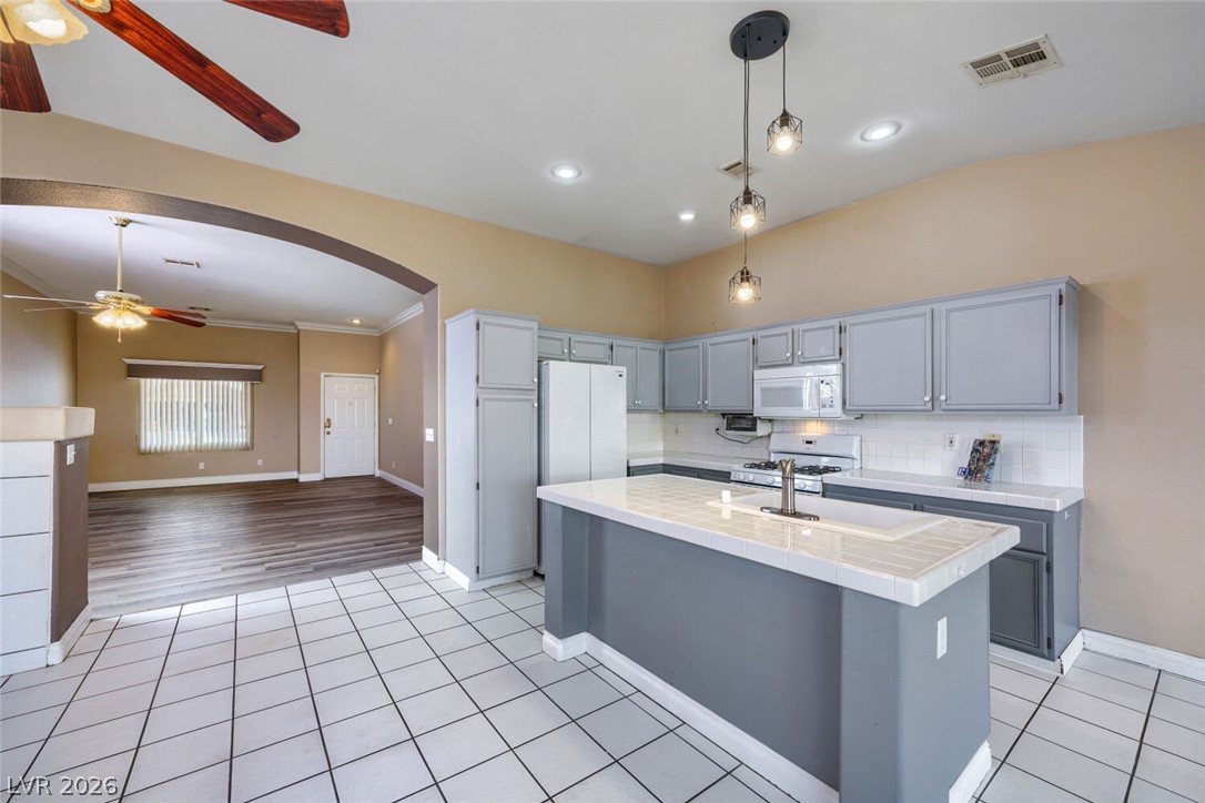 6330 Berry Patch Way Property Photo 10
