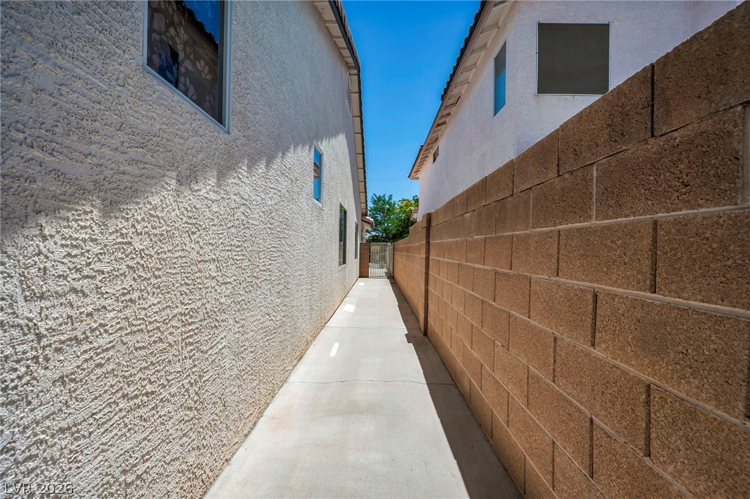 6330 Berry Patch Way Property Photo 48