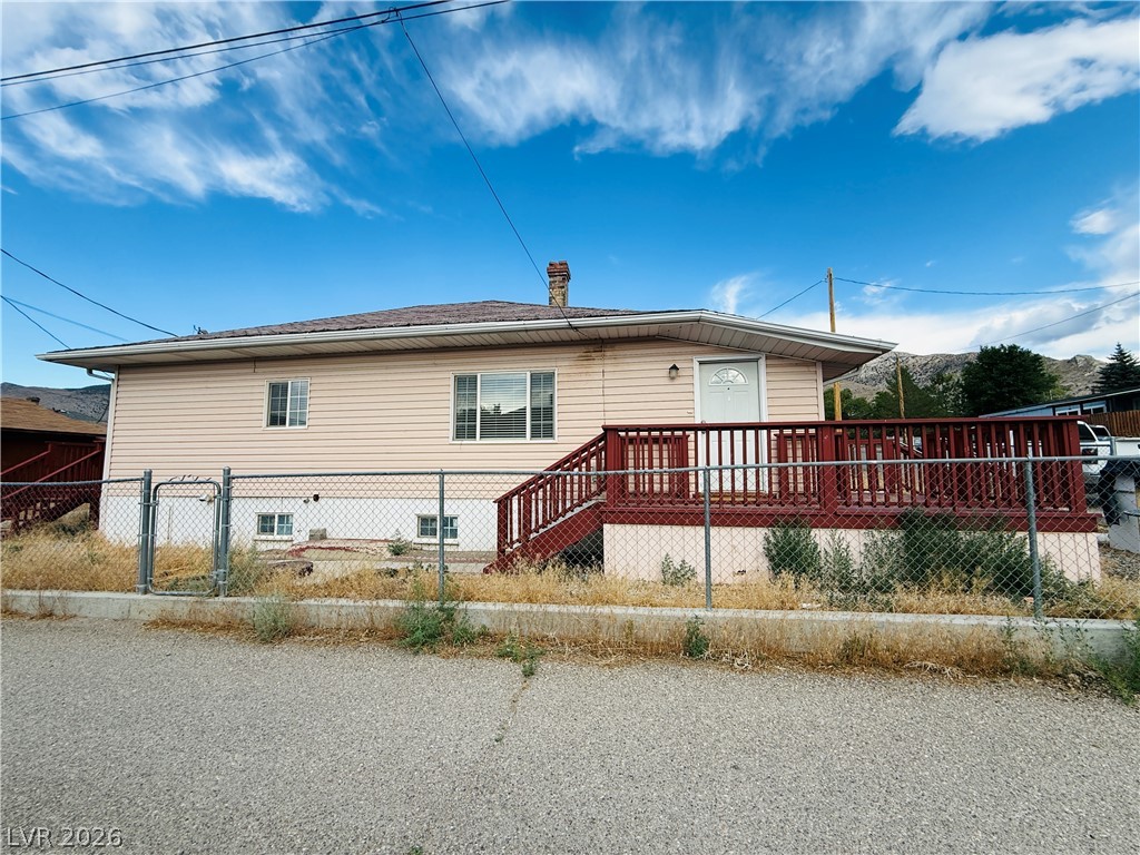 20 Avenue H Property Photo 16