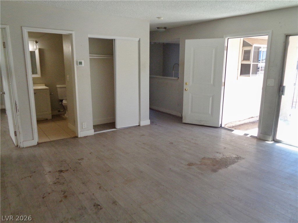 3016 Saint George Street F Property Photo 8