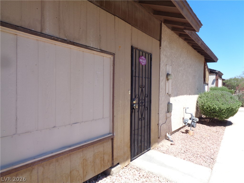 3016 Saint George Street F Property Photo 12