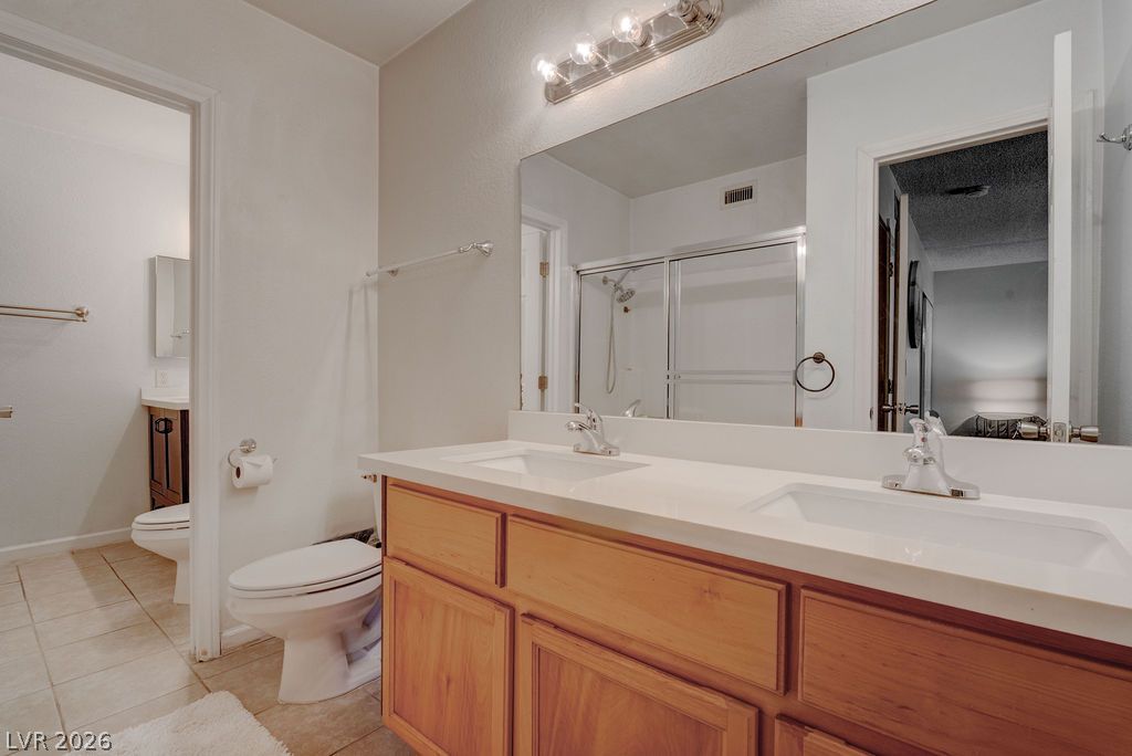 1858 Avacado Court Property Photo 24