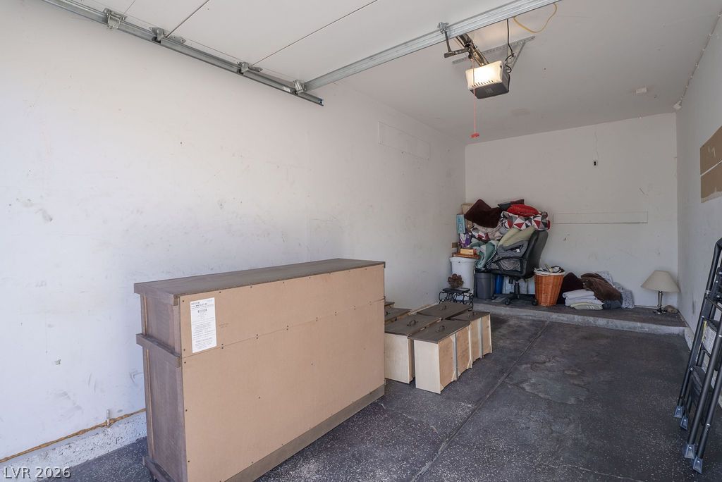 1858 Avacado Court Property Photo 30