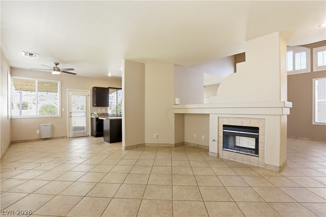 2221 Juniper Berry Drive Property Photo 28