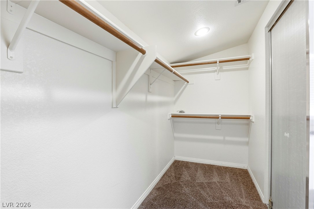 2221 Juniper Berry Drive Property Photo 39