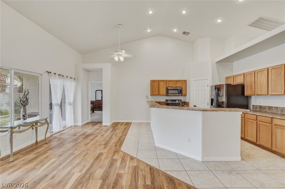 5605 Grand Guiness Court Property Photo 27