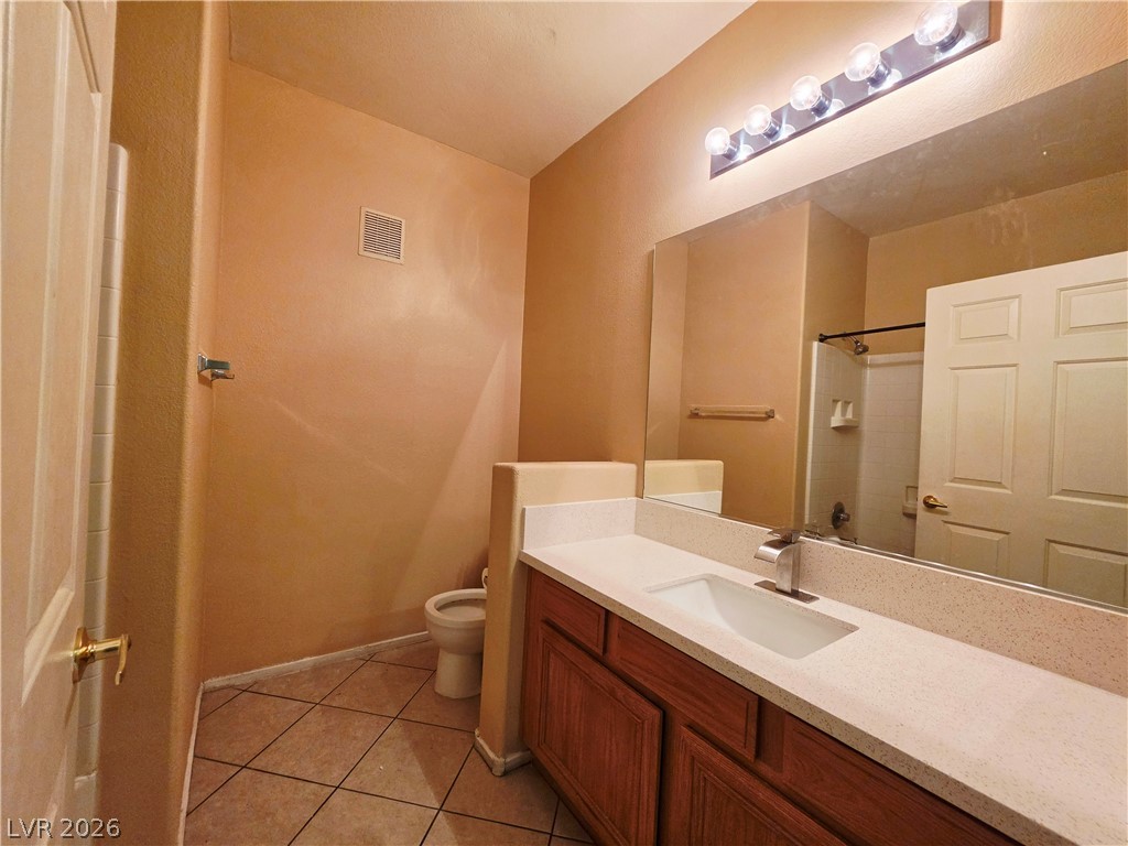 7123 South Durango Drive 111 Property Photo 17