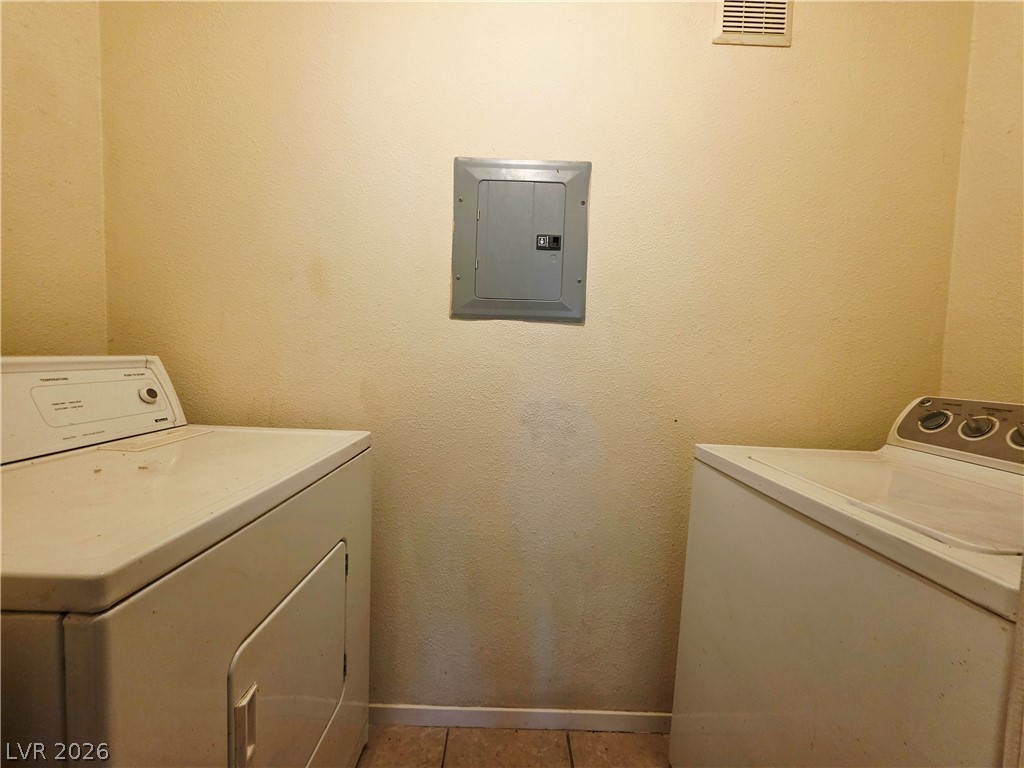 7123 South Durango Drive 111 Property Photo 21