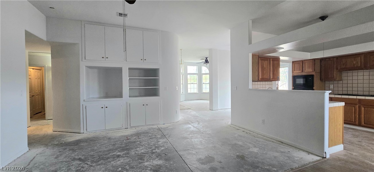 7733 Bentonite Drive Property Photo 34