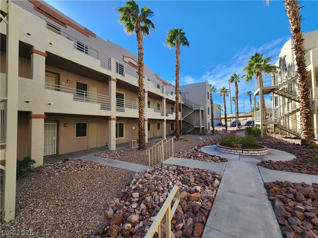 2060 Mesquite Lane 104 Property Photo 1