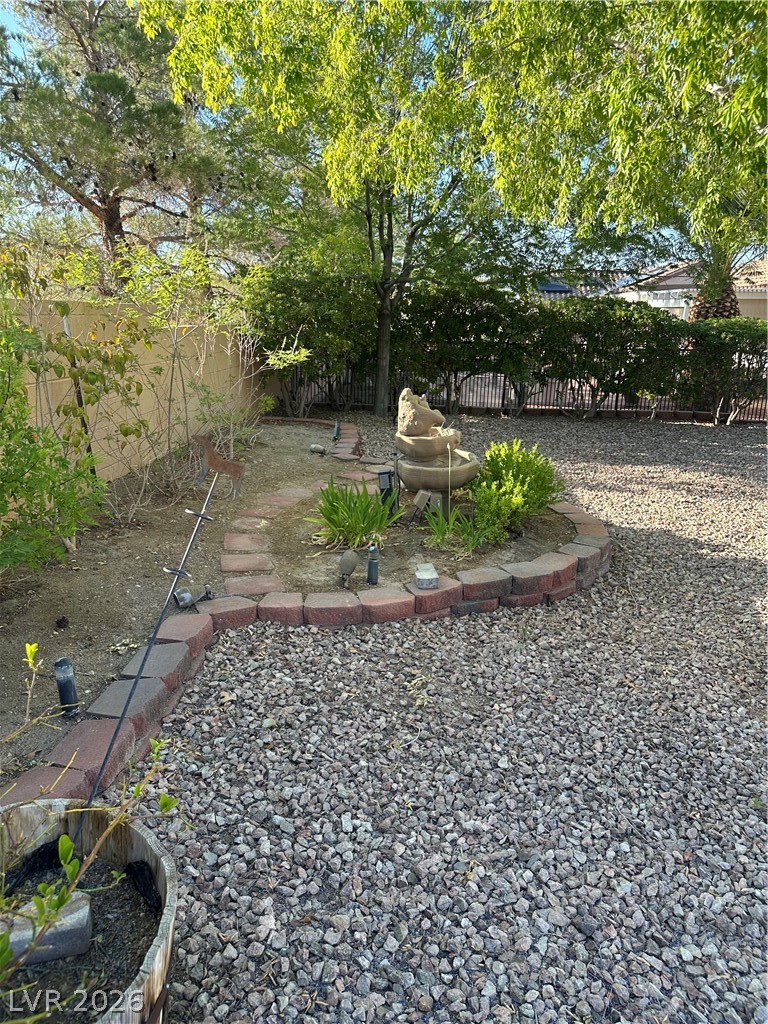 1513 Bonner Springs Drive Property Photo 22