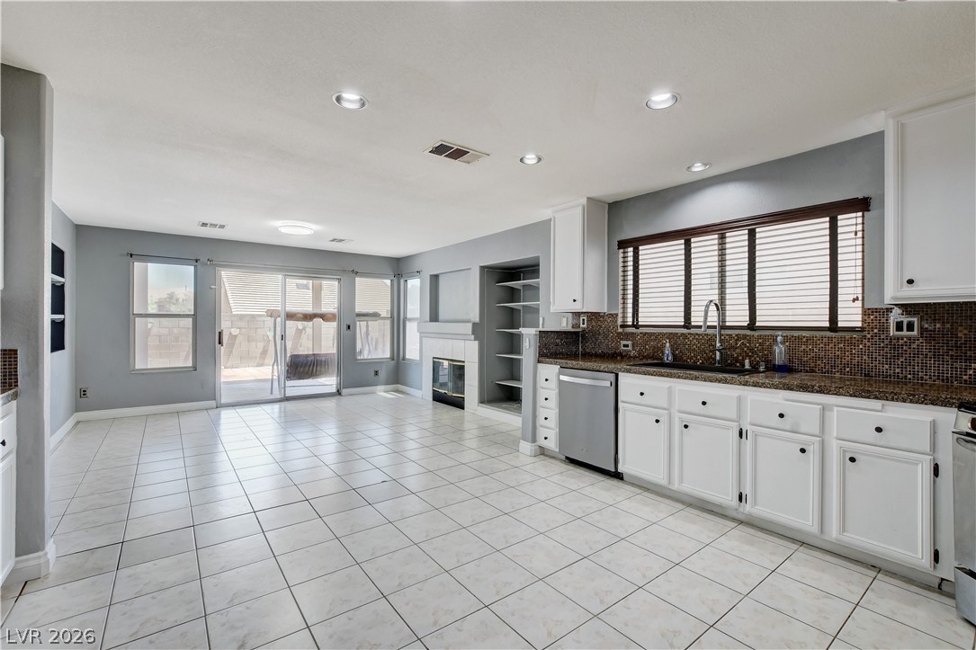 6022 Evening View Street Property Photo 21