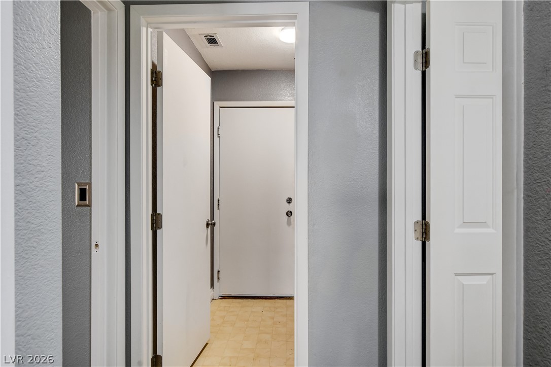 6022 Evening View Street Property Photo 24