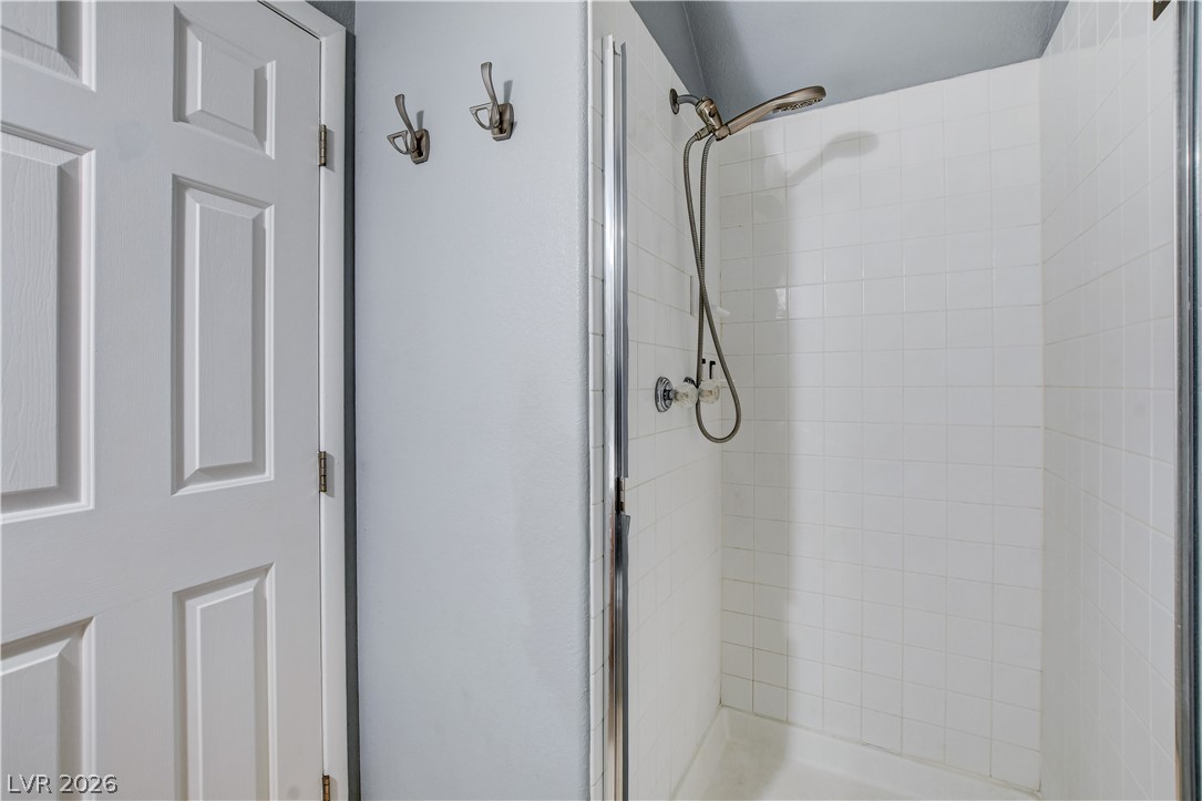 6022 Evening View Street Property Photo 28