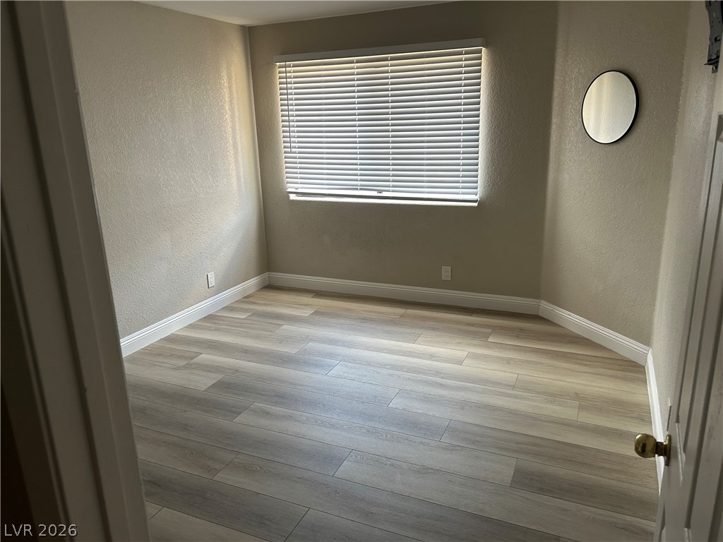 5048 South Rainbow Boulevard 205 Property Photo 9