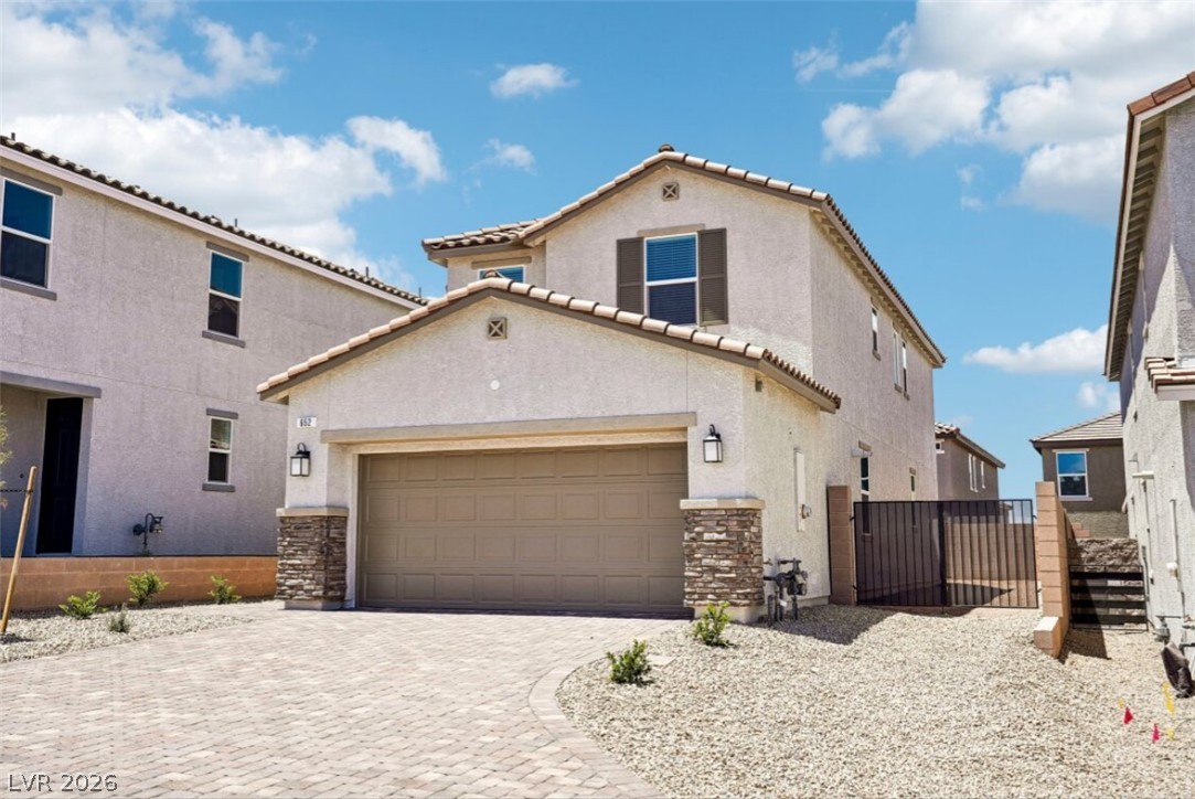 652 Tranquil Bay Court Property Photo 1