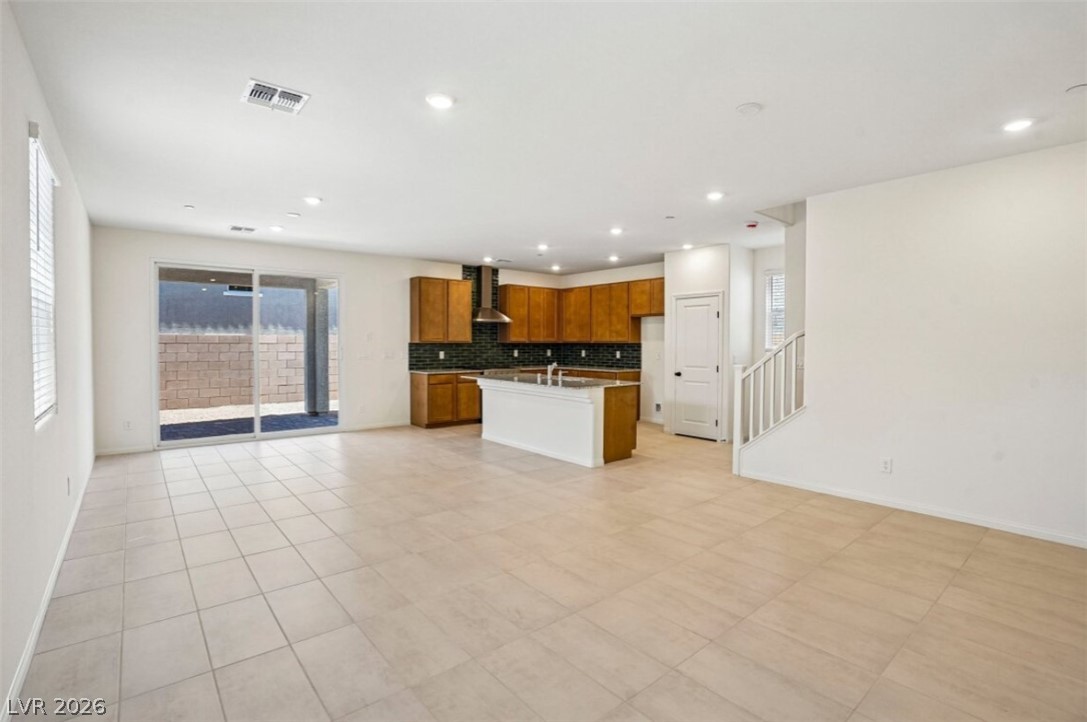 652 Tranquil Bay Court Property Photo 6