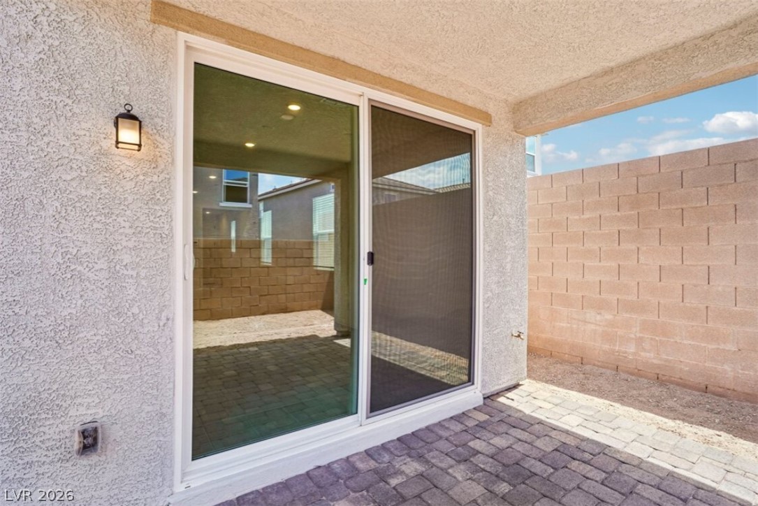 652 Tranquil Bay Court Property Photo 20