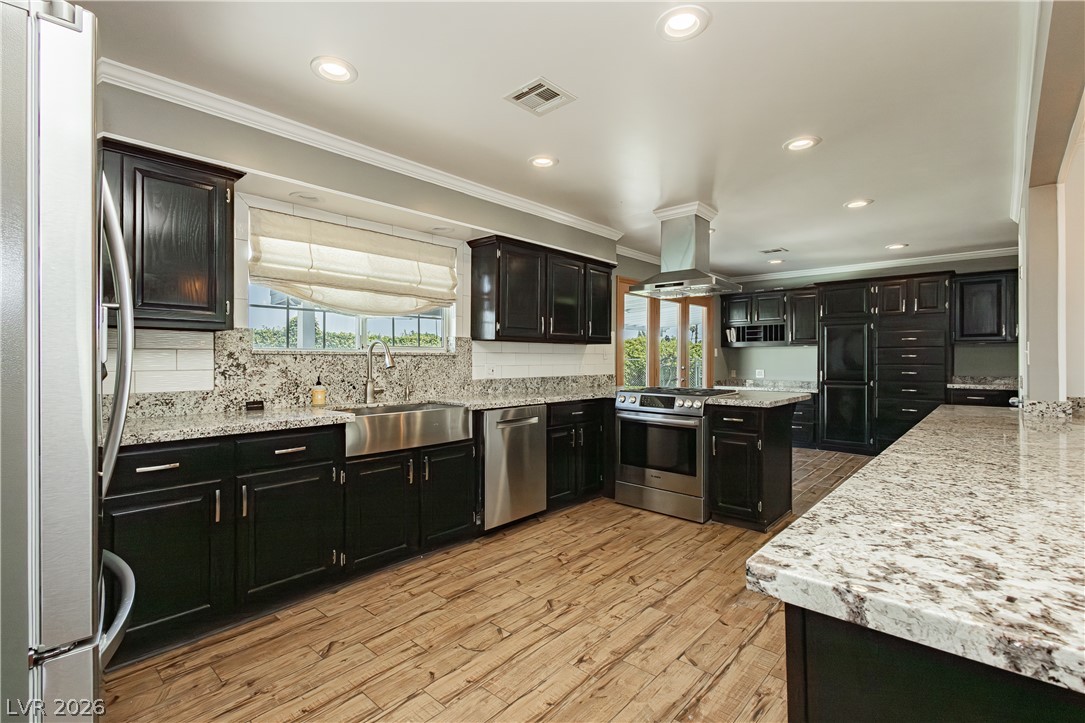 1301 Canosa Avenue Property Photo 12