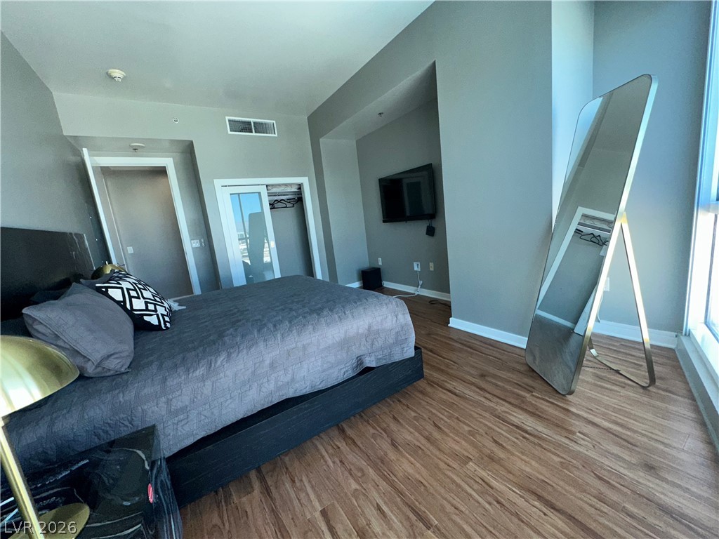 4575 Dean Martin Drive 2600 Property Photo 47