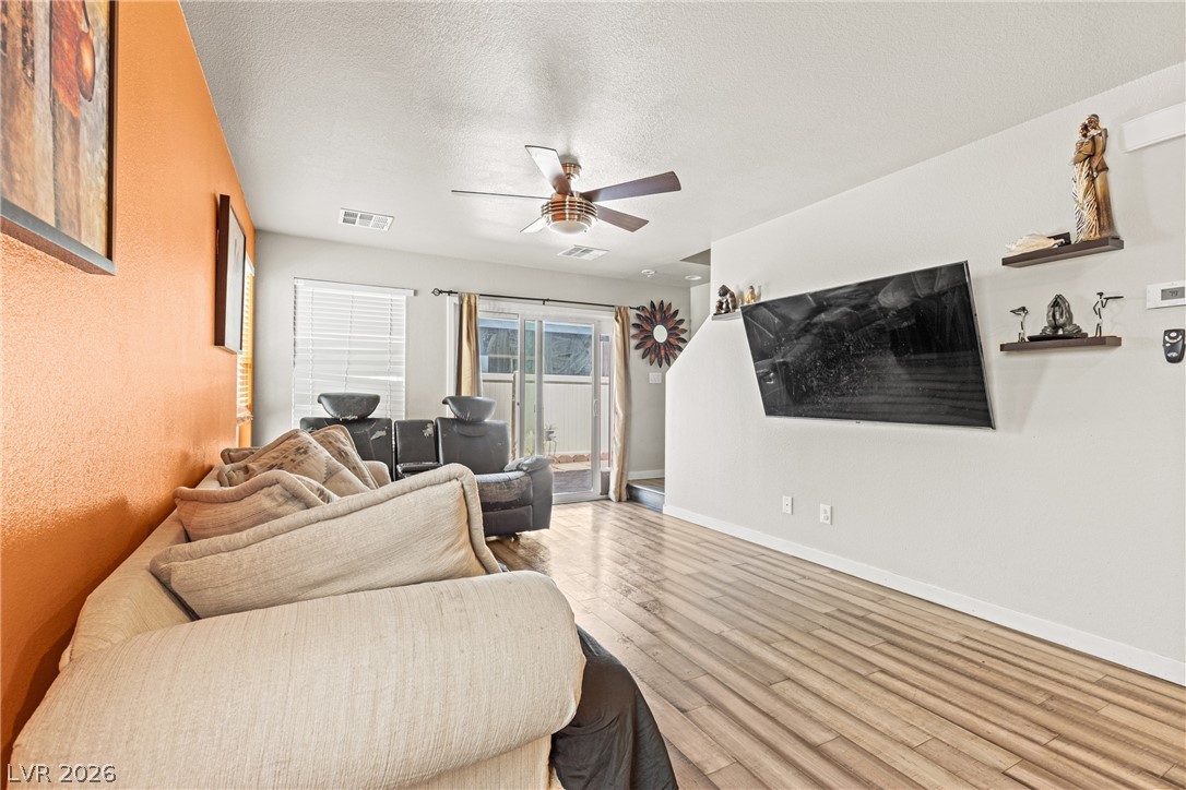 3620 Via Del Robles Avenue Property Photo 7