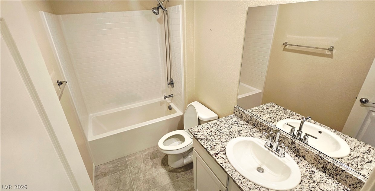 1774 Kylie River Place Property Photo 21