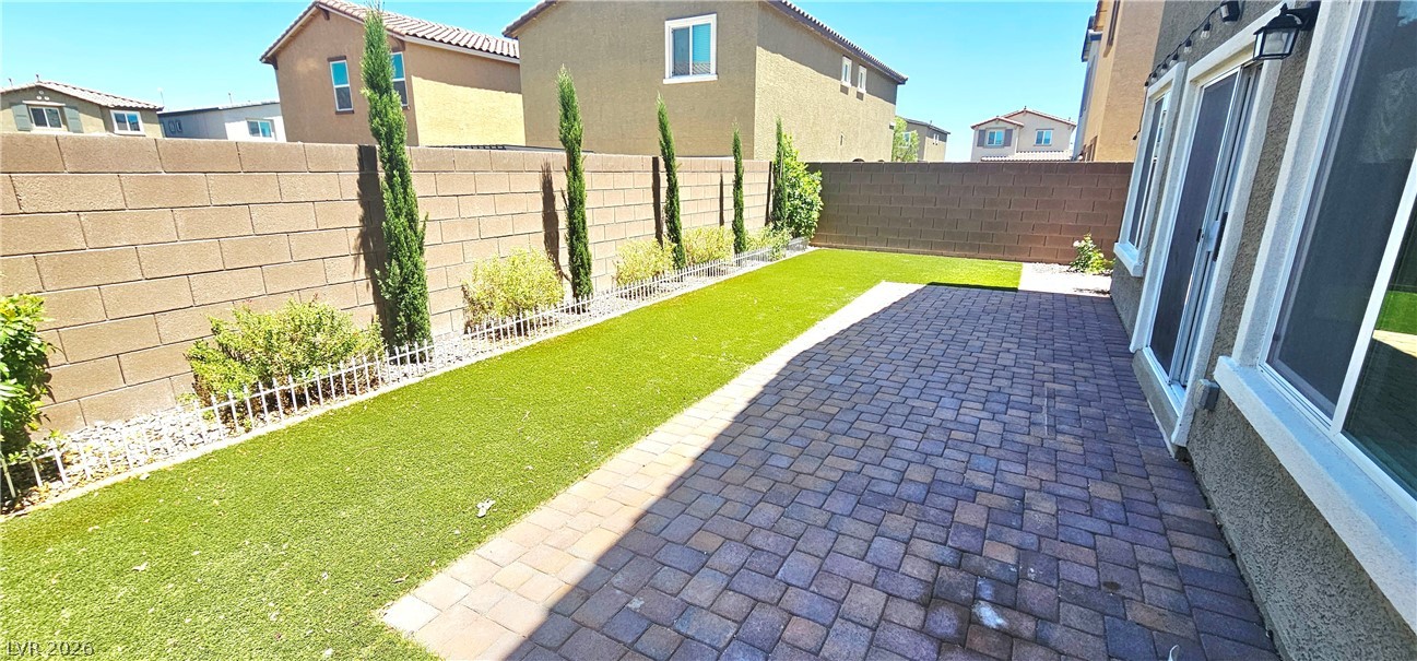 1774 Kylie River Place Property Photo 25