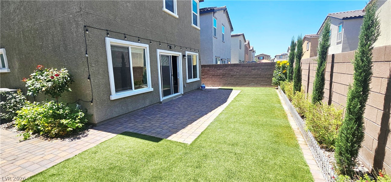 1774 Kylie River Place Property Photo 27