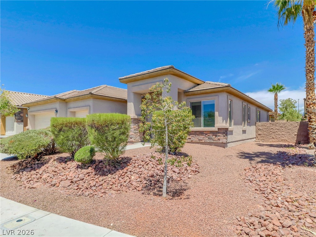 716 Fiesta Del Rey Avenue Property Photo 3